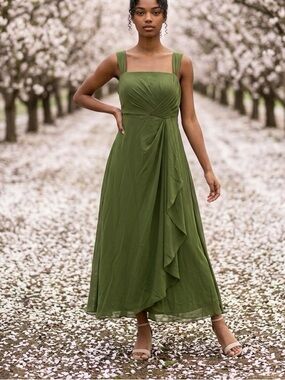 Elegant Chiffon Tea Length Dress